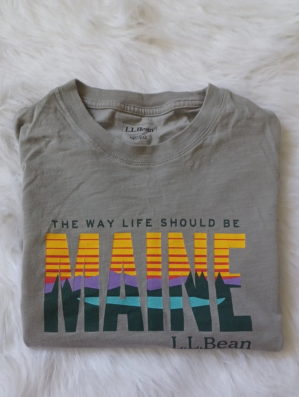 L.L Bean MAINE THE WAY LIFE SHOULD BE. Womans M Reg. Gray. 100% Organic Cotton.